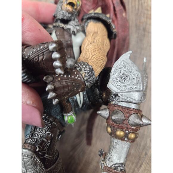 MCFARLANE TOYS SPAWN Series 17 Classic R3 Spawn V Action Figure - Picture 5 of 9